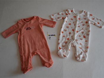 Lot n°2 de 2 Pyjamas velours corail brodé/blanc fantaisie Gémo Taille : 0m (Naissance)