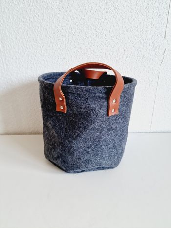 Panier de rangement en feutre - Gris foncé