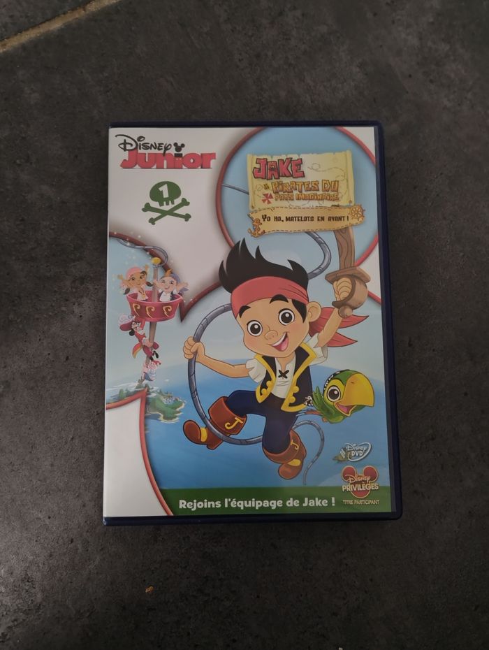 DVD Jake pirates du pays imaginaire n'1 - photo numéro 1