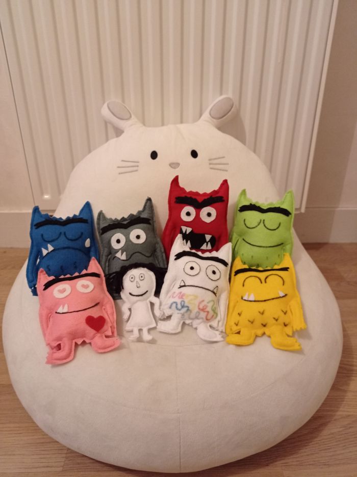 Peluches "Monstres des Emotions"