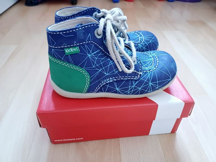 Kickers pointure 25 très bon état - photo numéro 2
