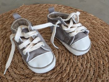 Chaussures naissance neuves