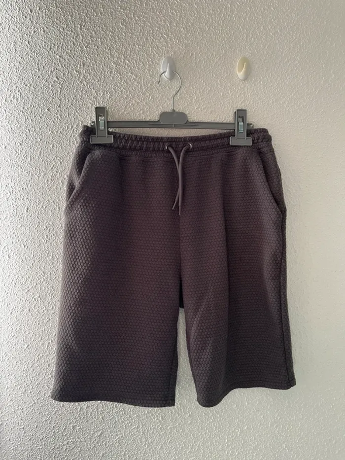 Short avec poches Primark taille 13/14 ans