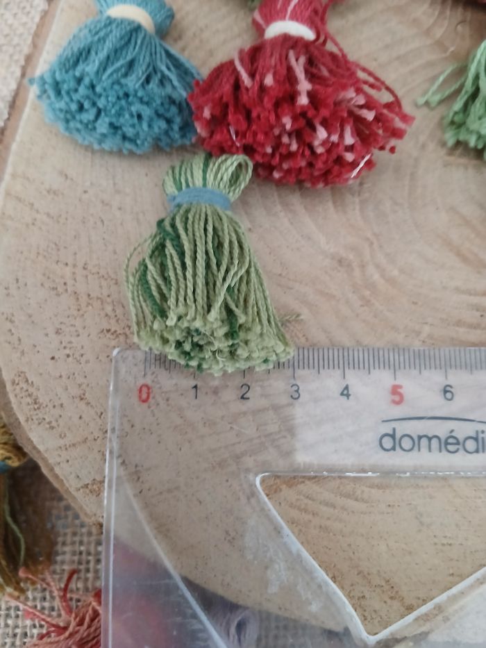 Lot de 20 gros pompons glands multicolore lot 1 - photo numéro 6