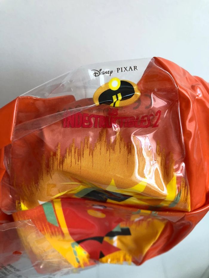 Ballon gonflable Disney les Indestructibles 2 - photo numéro 2