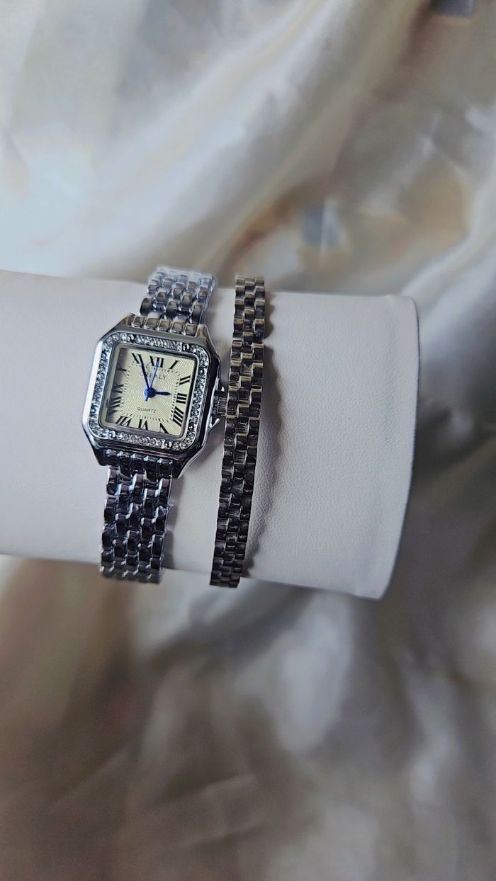 Très jolie montre haute qualité et un bracelet - photo numéro 2