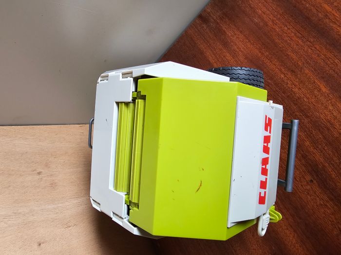 Presse Claas Rollant 250 Bruder - photo numéro 4