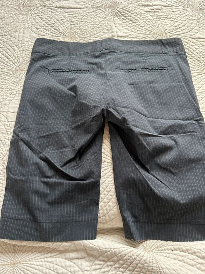 Short marque gaudi taille 40 - photo numéro 7