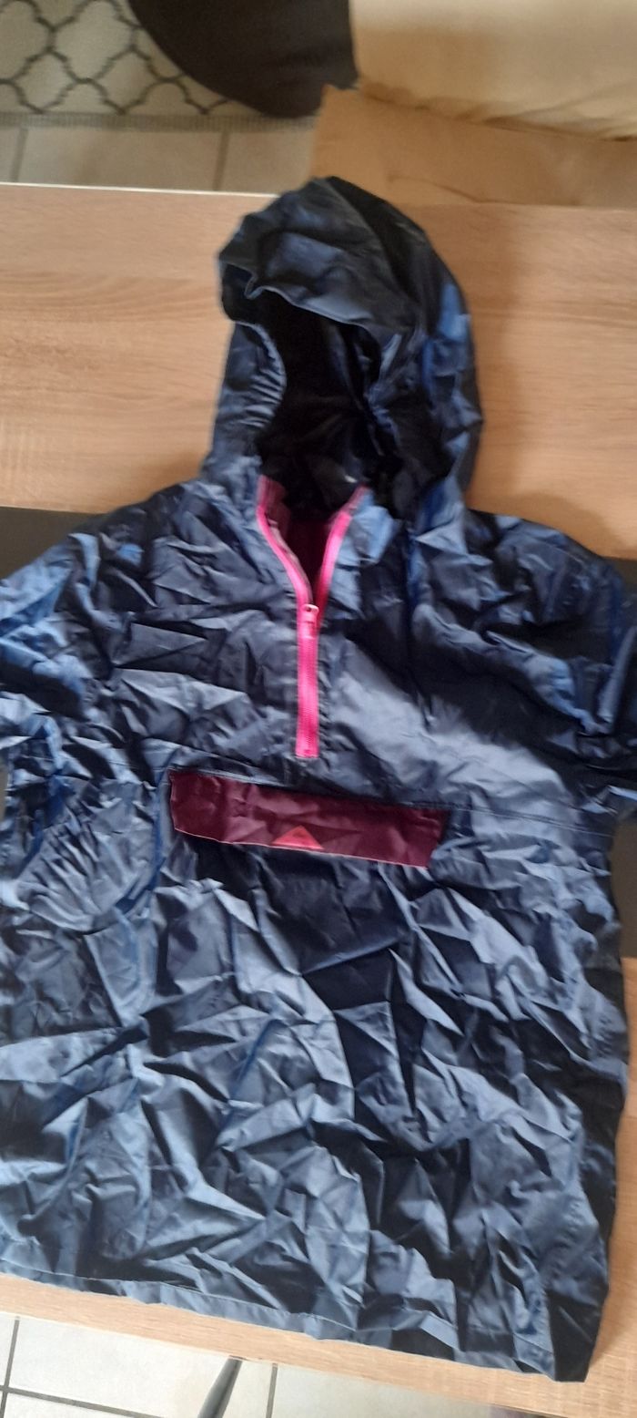 Kway fille Quechua neuf 7/9ans - photo numéro 2