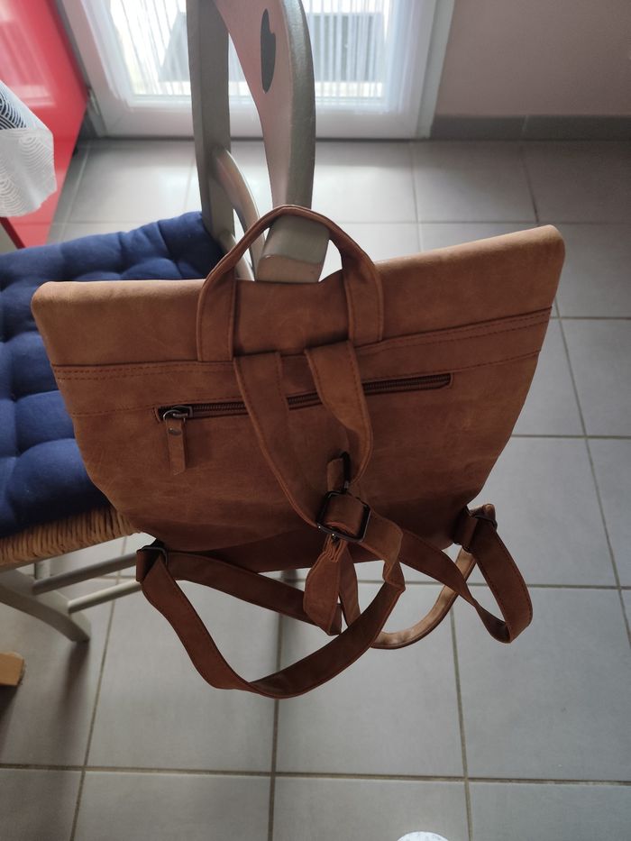 Sac a dos - photo numéro 2
