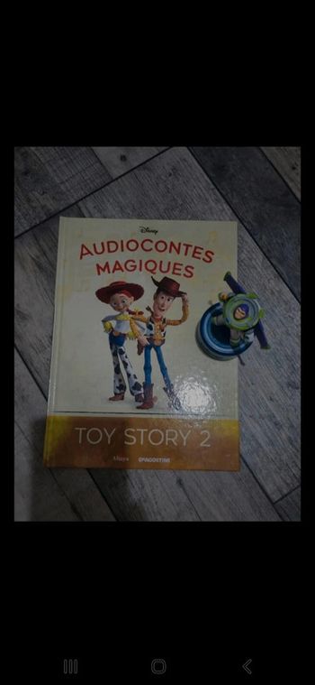 Livre et figurine54 lumineux des audiocontes Magiques altaya audio conte audio compte disney