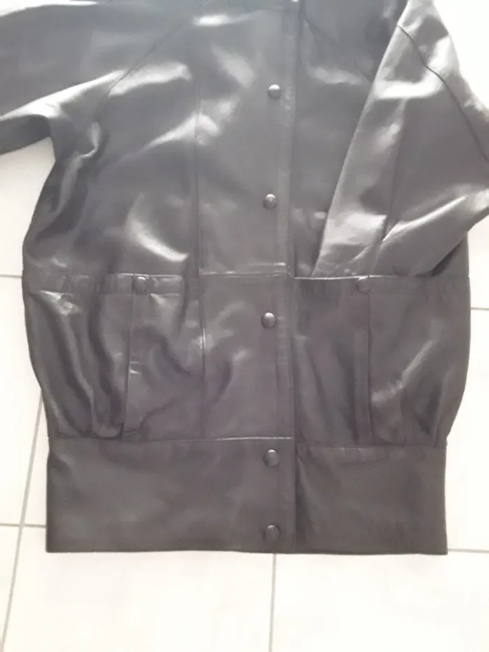 Manteau cuir noir - photo numéro 3