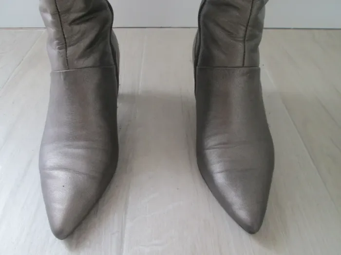 bottes - photo numéro 5
