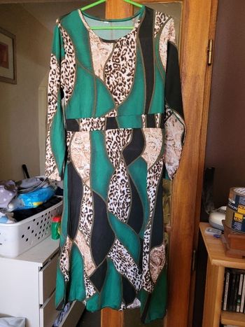 Robe en polyester taille Xl