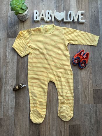 - Pyjama    - 23 mois    - bon état