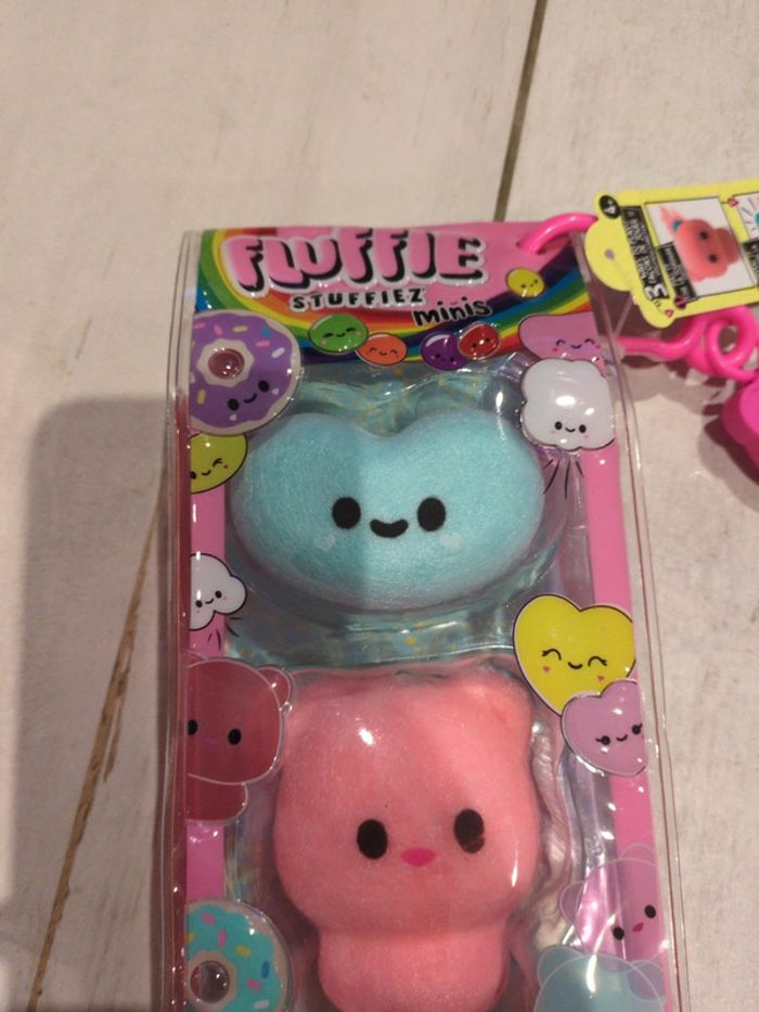 Coffret figurine fluffie stuffiez minis - photo numéro 3