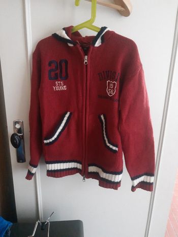 Gilet à capuche sts young