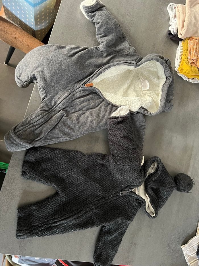 Lot vêtements body/ pyjamas/ combinaison bébé 1 mois - photo numéro 4