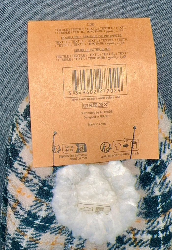 Chausson d’hiver mixte antidérapant neufs avec étiquette taille 39-42 - photo numéro 5