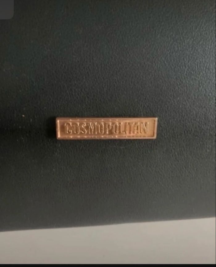 Sac à main pour femme TRÈS BON ÉTAT couleur noir - photo numéro 4