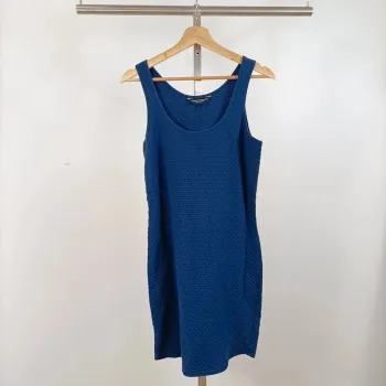 Robe bleu marine Dorothy Perkins – maille texturée, sans manches, taille 40 A1077