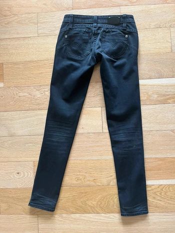 Jean vintage Levi’s demi curve skinny revel taille basse W25 L32 34/36 noir gris demi curve low rise