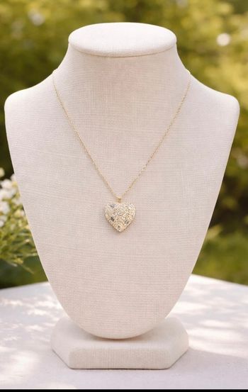 Bijou pendentif coeur Collier or scintillant – élégant & romantique neuf avec pochon