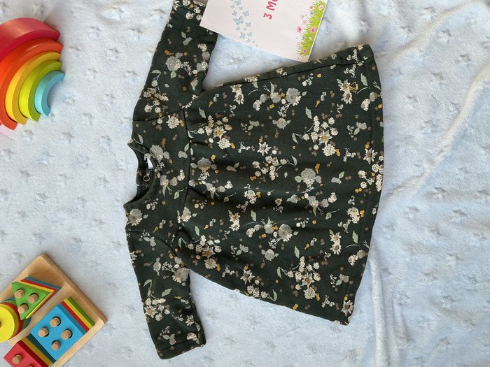 robe manches longues kaki fleurie ouverture totale au dos 3 mois petit bateau - photo numéro 2