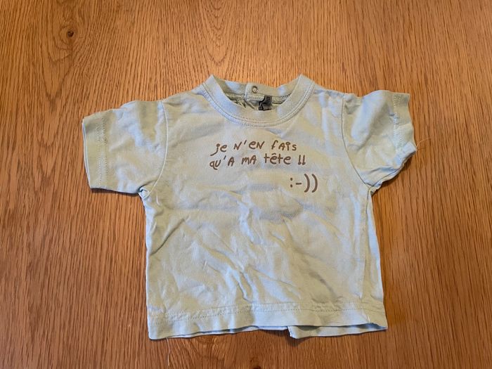 Lot de 2 t-shirt et un jogging taille 1 mois - photo numéro 2