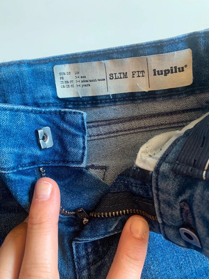 Jean bleu - photo numéro 4