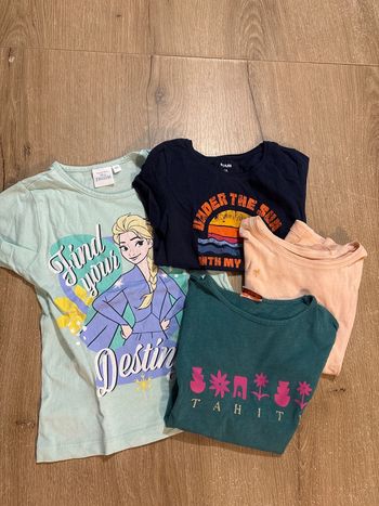 Lot 4 tee shirt 4 ans