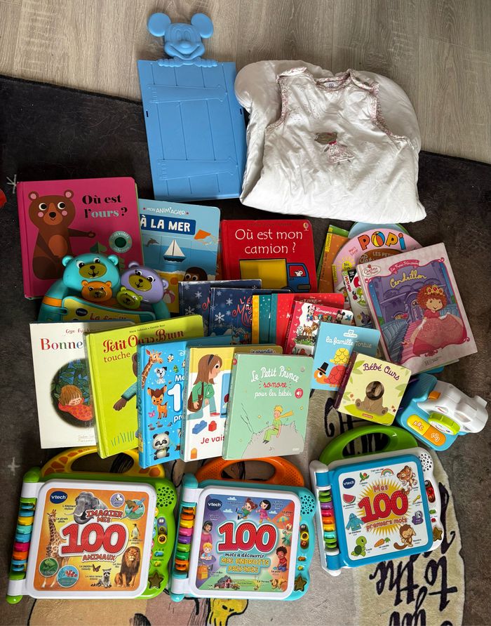 Bibliothèque enfants + lot de livres divers enfants - photo numéro 5