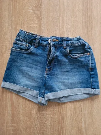 Short Zara en jean 10 ans
