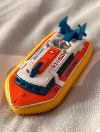 Bateau urgence