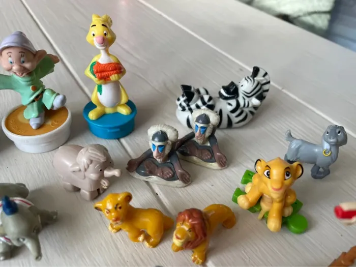 Lot de 22 Figurines Divers Collection Disney - photo numéro 5