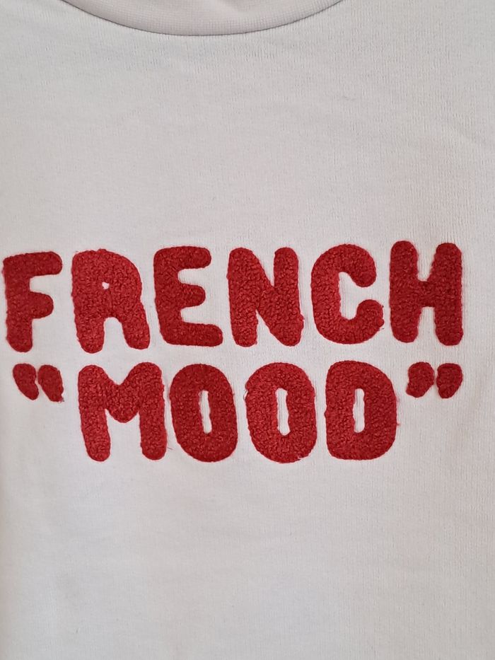 Sweat shirt 8 ans - photo numéro 2