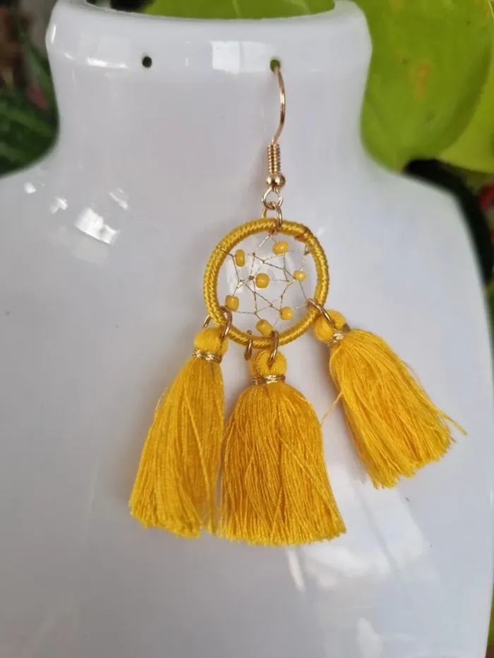 Boucles d'oreilles fantaisies jaunes attrape-reve - photo numéro 3
