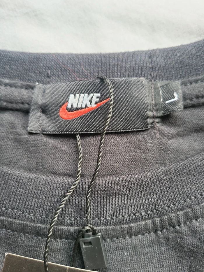 T-shirt Nike uni noir L - photo numéro 5