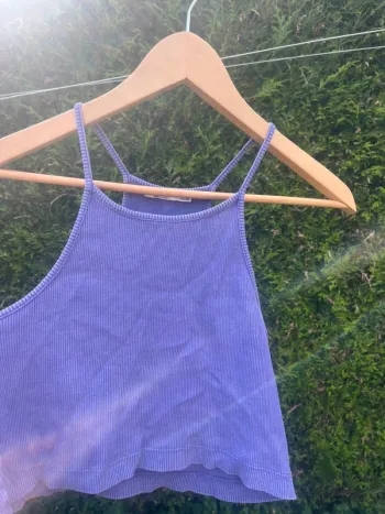 top court violet stradivarius