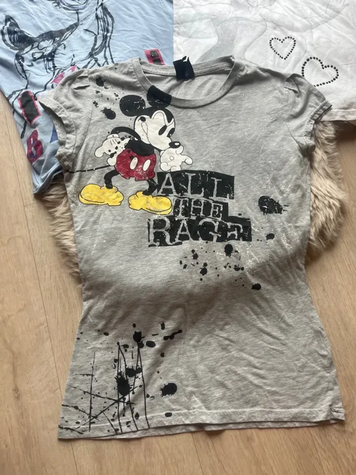 Lot de 3 tee shirt Disney 38 - photo numéro 2