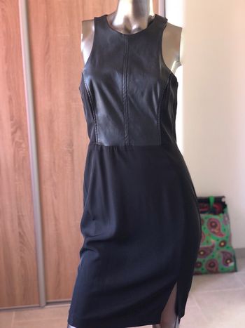 Robe noir + simili cuir