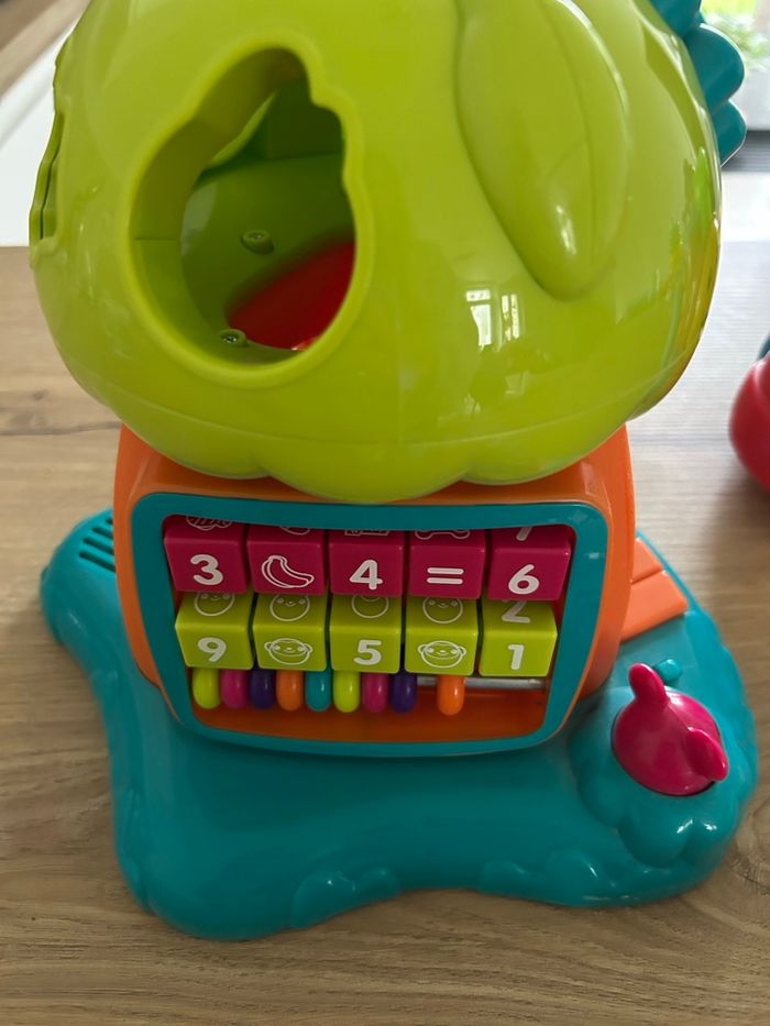 Lot de jouets dès 18 mois - photo numéro 2