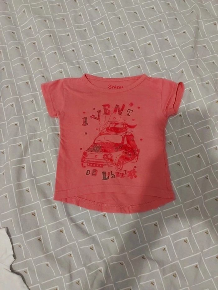 Lot 2 tee-shirt 24 mois