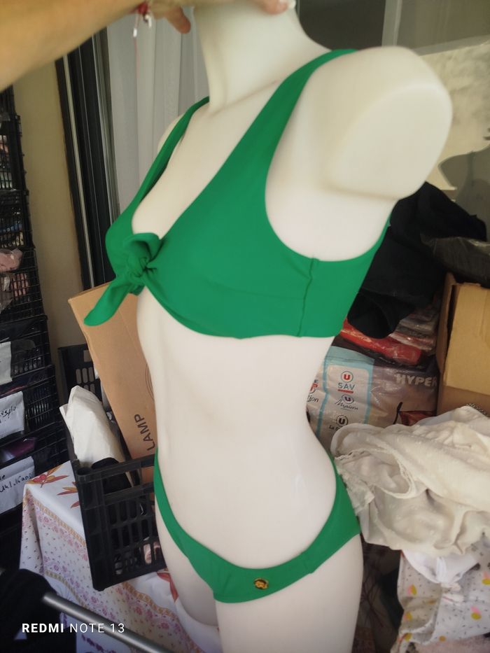 #kytie38femme. Maillot de bain 2 pièces taille 38 - photo numéro 3