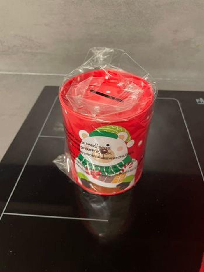 Lot de Noël mug tirelire et bonnets - photo numéro 4