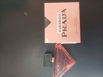 Parfum femme paradoxe prada