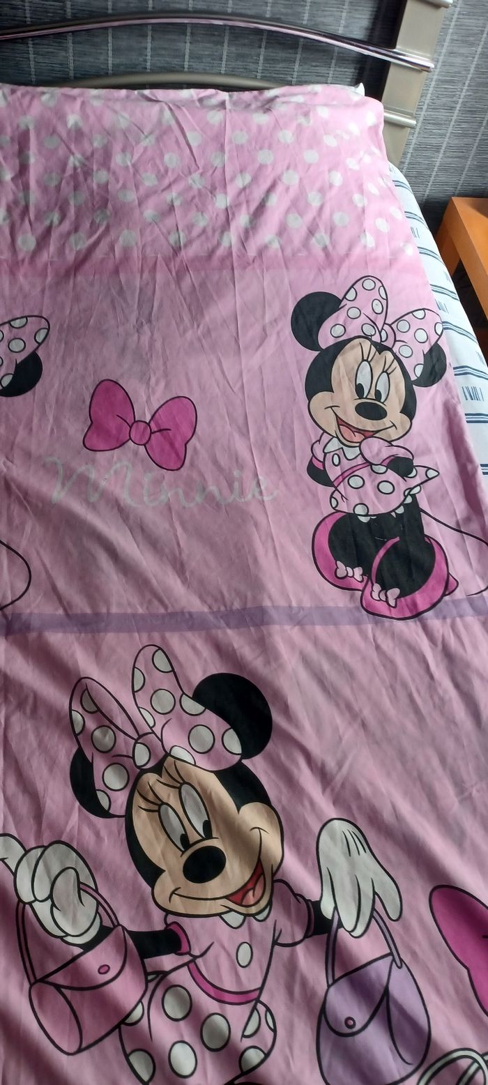 Très jolie housse de couette Une personne sans taie - photo numéro 6