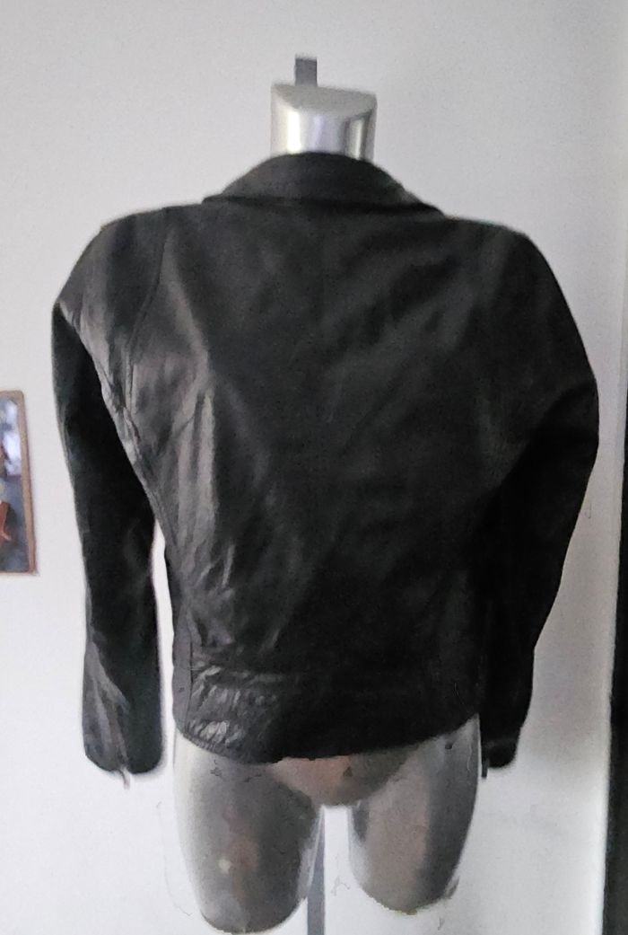 Perfecto en cuir - photo numéro 5