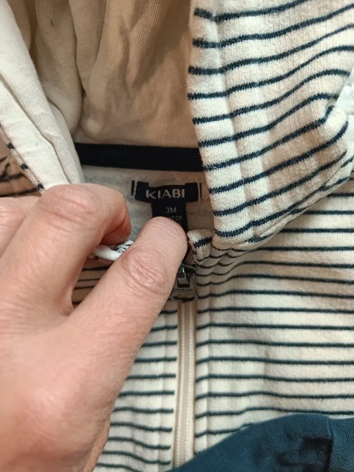 Ensemble jogging été 3 mois - photo numéro 2