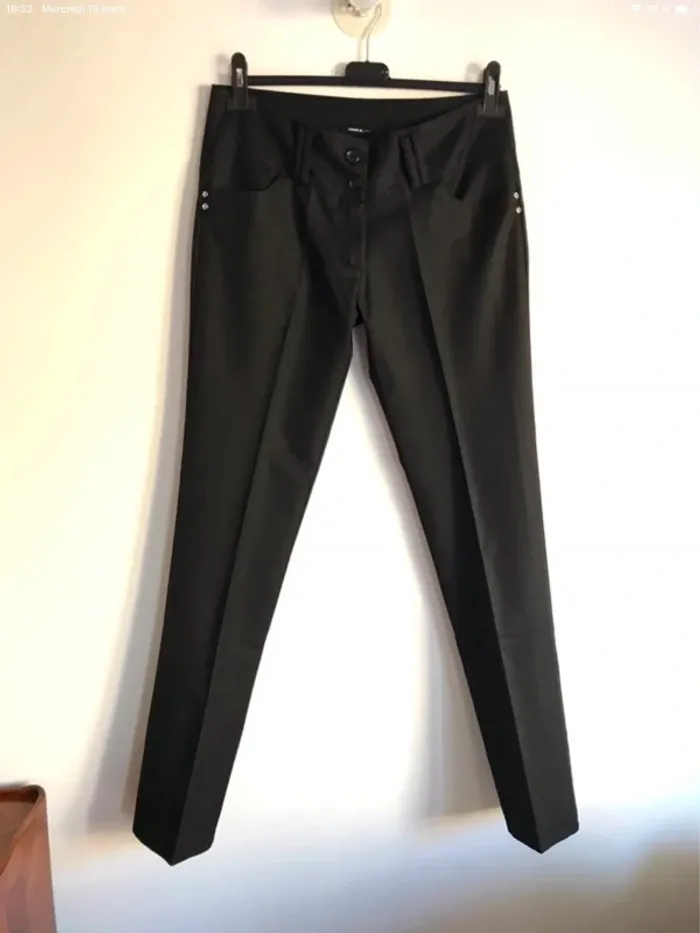 Pantalon noir chic Zinka taille 40 - photo numéro 2